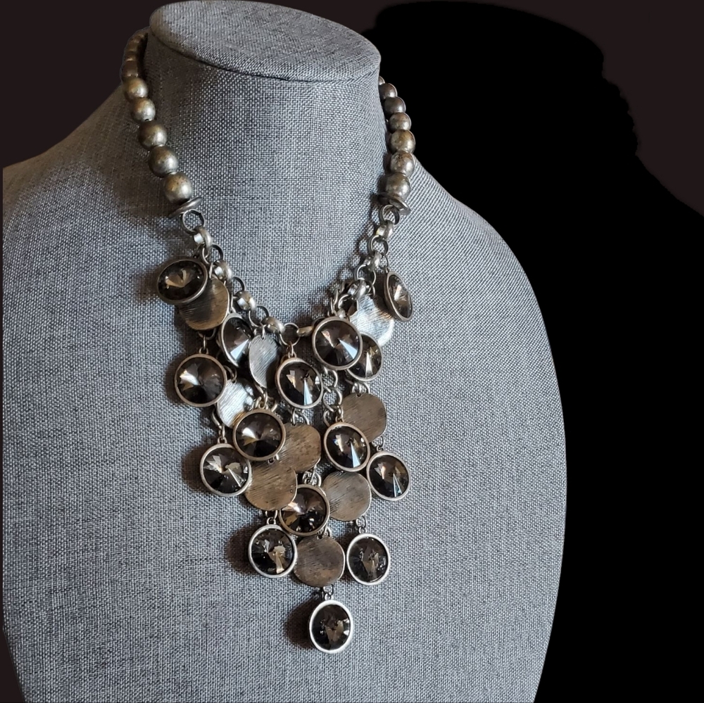 Elegant Silver and Black Women's Necklace
